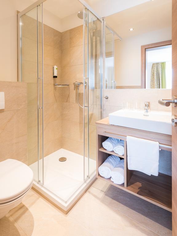 Hotel Marko Sankt Kanzian am Klopeiner See ภายนอก รูปภาพ