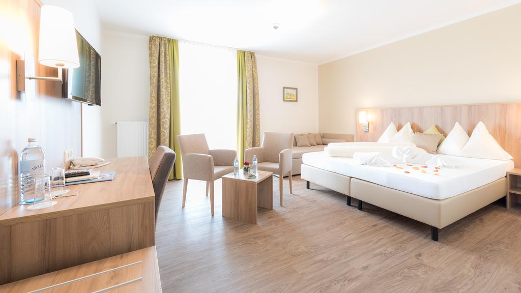 Hotel Marko Sankt Kanzian am Klopeiner See ภายนอก รูปภาพ